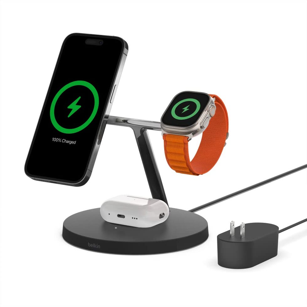 MagSafe 3-in-1 Wireless Charging Stand