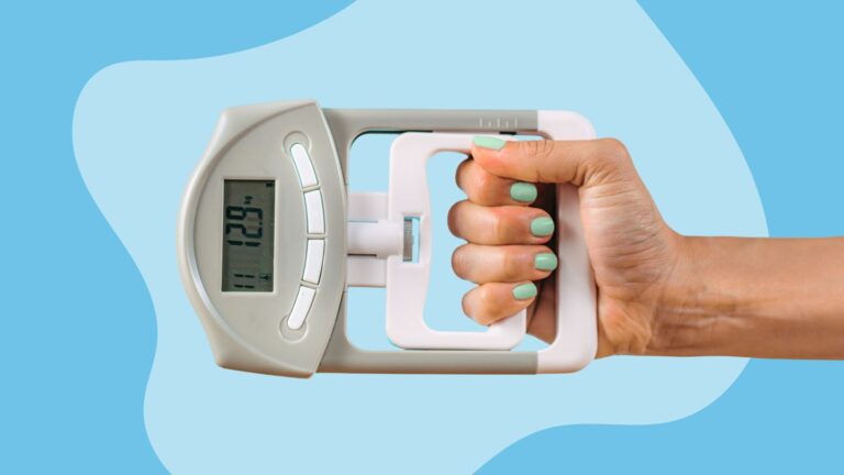 Grip Strength Tied to Chronic Disease and Early Death Risk in People With Obesity