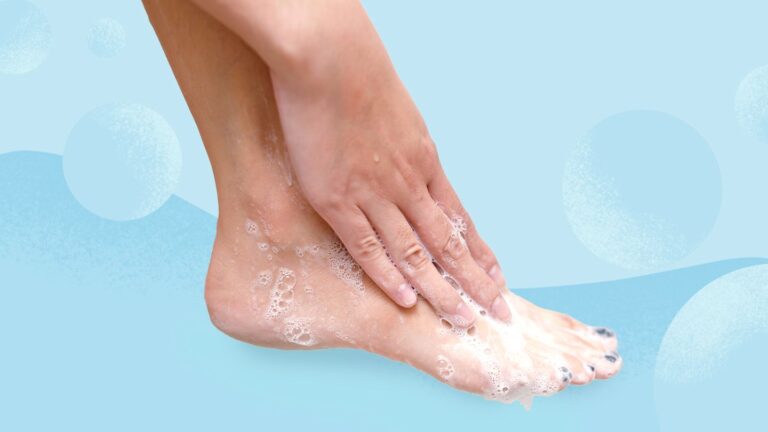 9 Dos and Don’ts to Know About Washing Your Feet