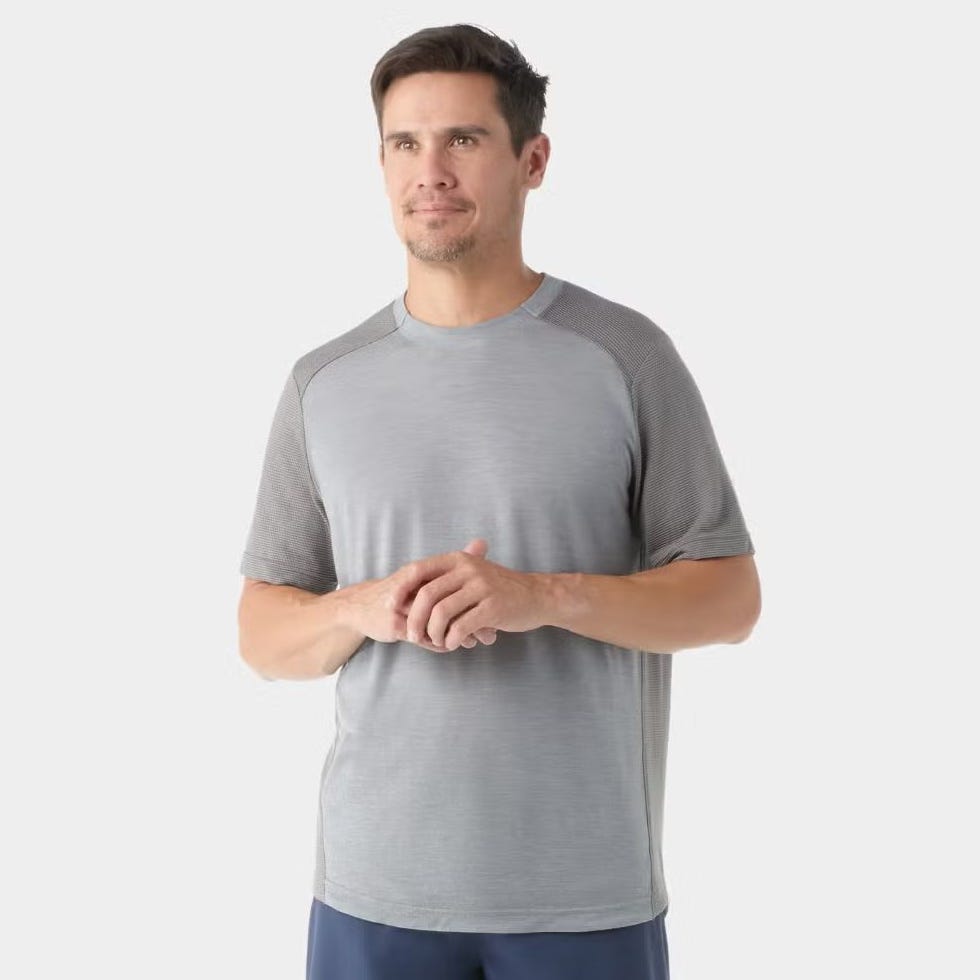 Active Mesh T-Shirt Active Mesh T-Shirt