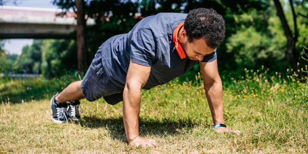 How Much Weight Can You Lose in a Week? What Experts Say.