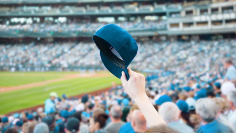 7 Ways Being a Sports Fan Is Good for Your Health